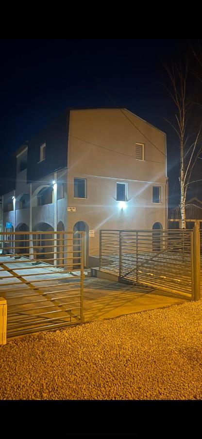 Jokai Apartments Nr9, Code Entry Sfântu-Gheorghe 外观 照片